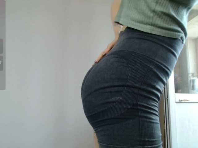 Alex-7595 live cam on BongaCams
