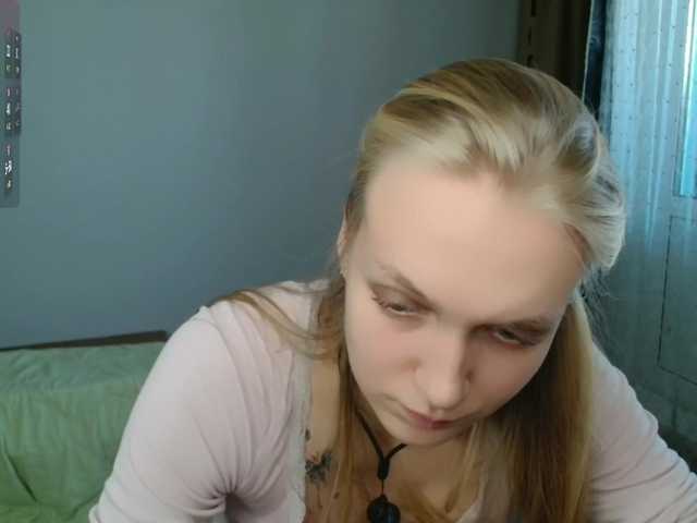 Alex-7595 live cam on BongaCams