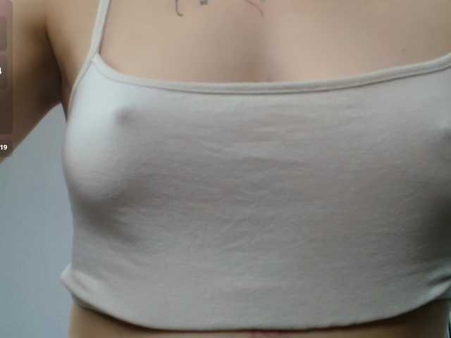 Alex-7595 live cam on BongaCams