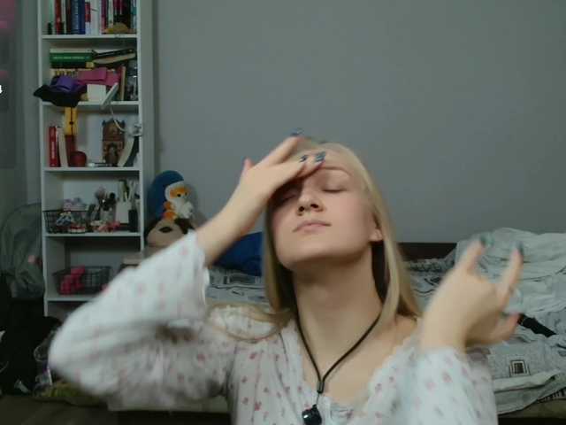 Alex-7595 live cam on BongaCams
