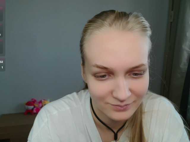 Alex-7595 live cam on BongaCams