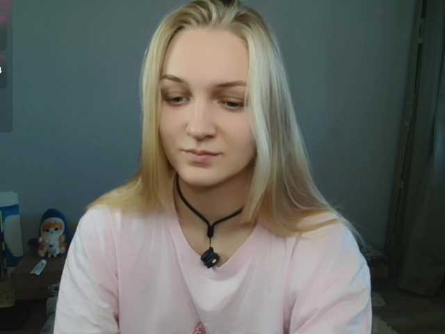Alex-7595 live cam on BongaCams