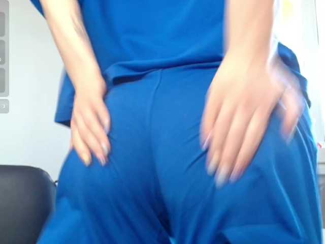 Alex-7595 live cam on BongaCams