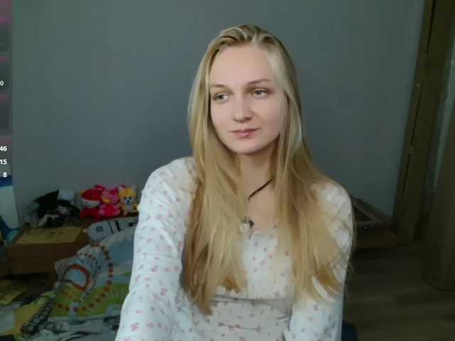 Alex-7595 live cam on BongaCams