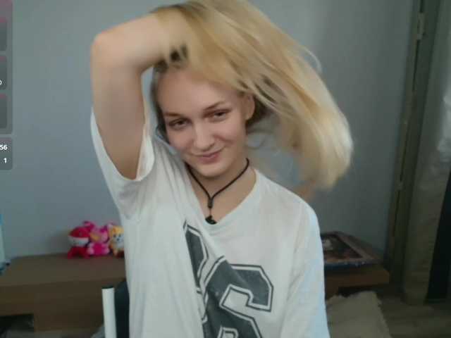 Alex-7595 live cam on BongaCams