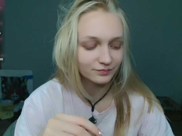 Alex-7595 live cam on BongaCams
