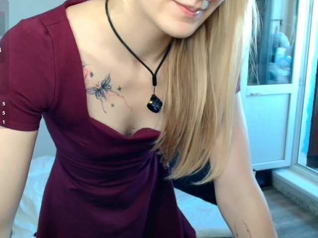 Alex-7595 live cam on BongaCams