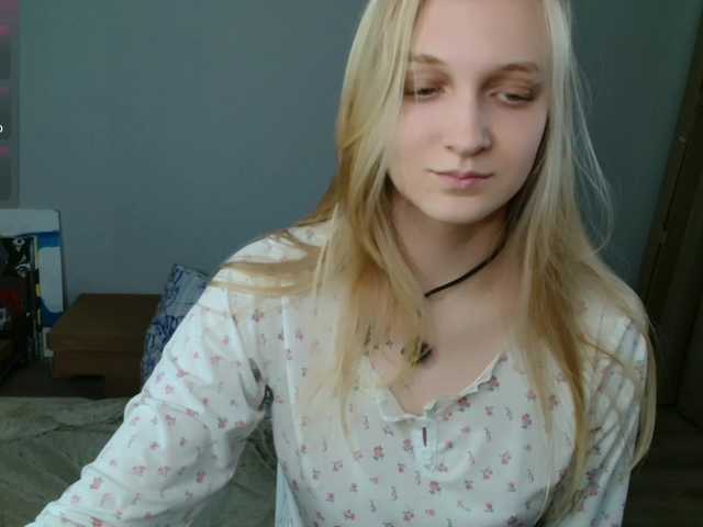 Alex-7595 live cam on BongaCams