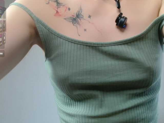 Alex-7595 live cam on BongaCams