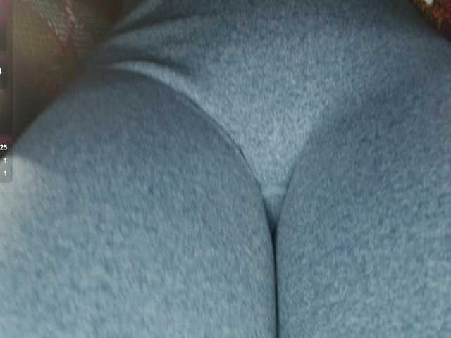 Alex-7595 live cam on BongaCams