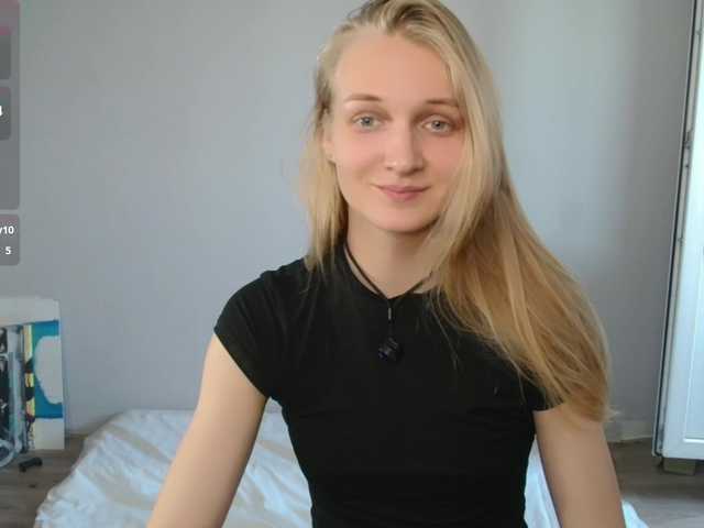 Alex-7595 live cam on BongaCams