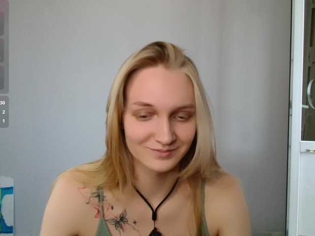 Alex-7595 live cam on BongaCams