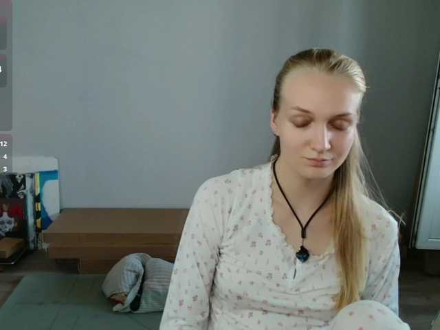 Alex-7595 live cam on BongaCams