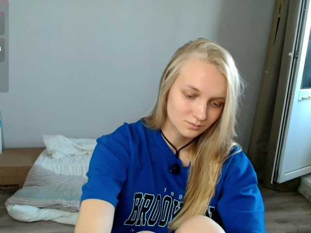 Alex-7595 live cam on BongaCams