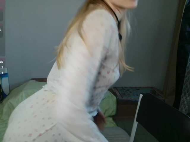 Alex-7595 live cam on BongaCams