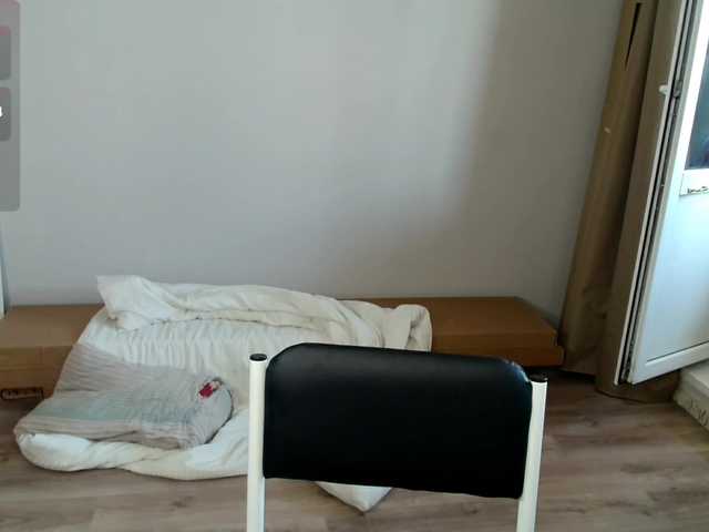 Alex-7595 live cam on BongaCams