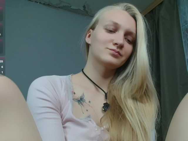 Alex-7595 live cam on BongaCams