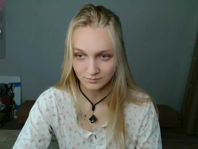 Alex-7595 live cam on BongaCams