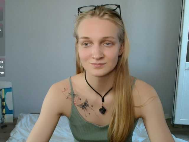 Alex-7595 live cam on BongaCams
