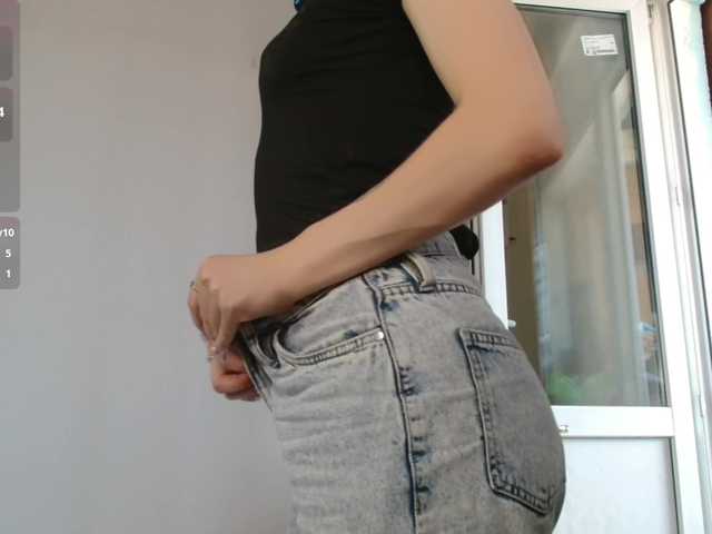 Alex-7595 live cam on BongaCams