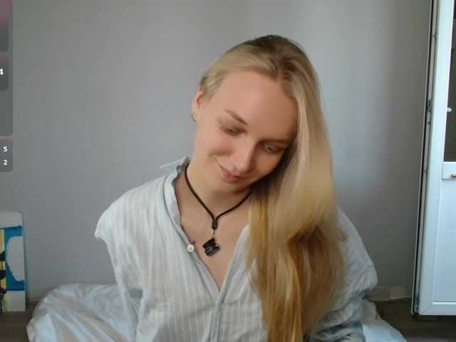 Alex-7595 live cam on BongaCams