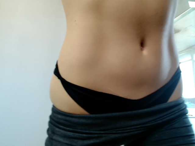 Alex-7595 live cam on BongaCams
