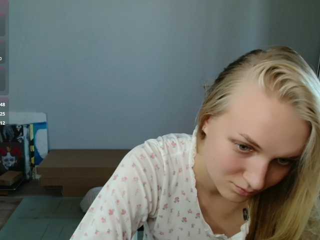Alex-7595 live cam on BongaCams