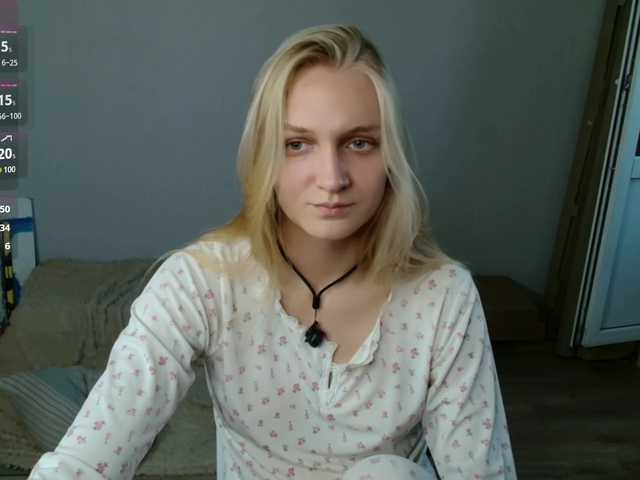 Alex-7595 live cam on BongaCams