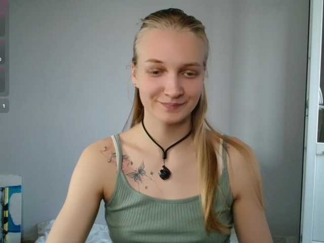 Alex-7595 live cam on BongaCams