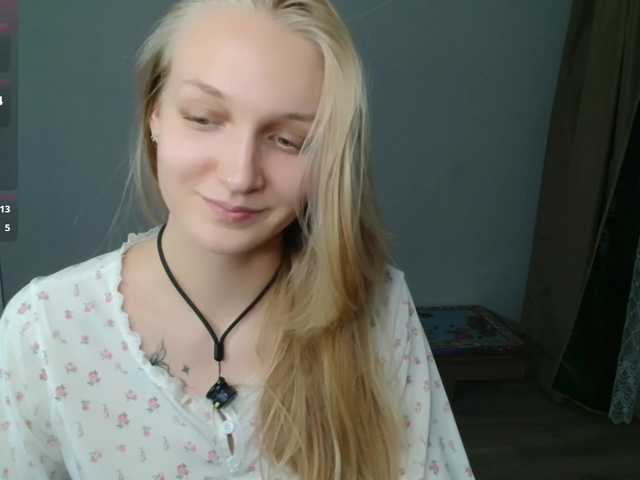 Alex-7595 live cam on BongaCams