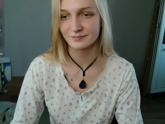 Alex-7595 live cam on BongaCams