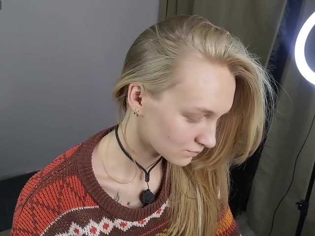 Alex-7595's BongaCams show and profile