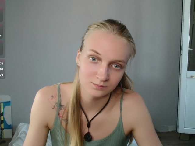Alex-7595 live cam on BongaCams