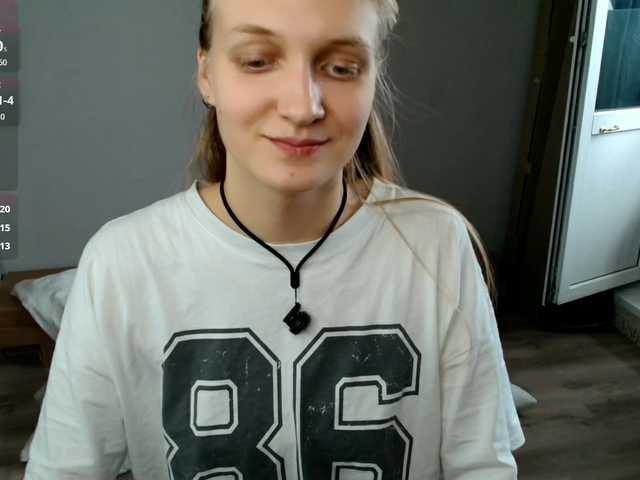 Alex-7595 live cam on BongaCams