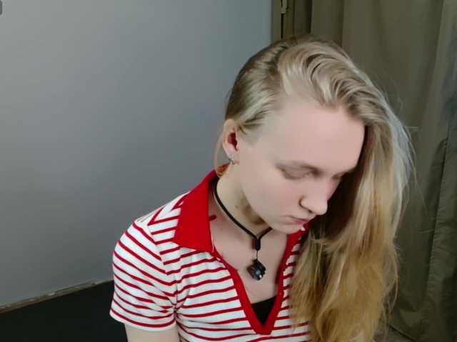 Alex-7595's BongaCams show and profile