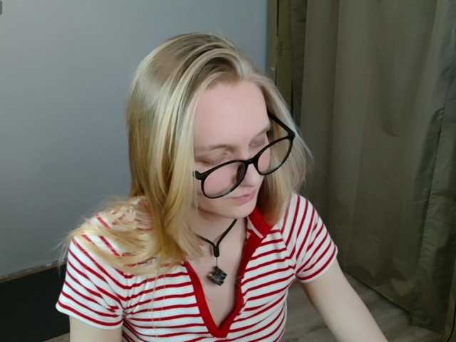Alex-7595's BongaCams show and profile