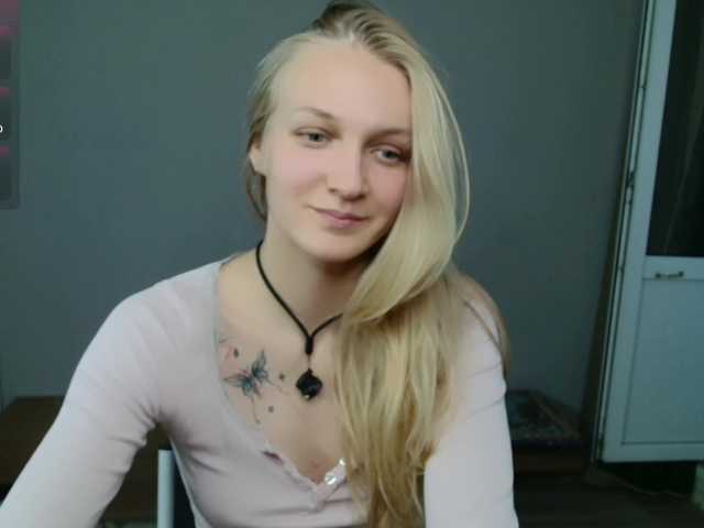 Alex-7595 live cam on BongaCams