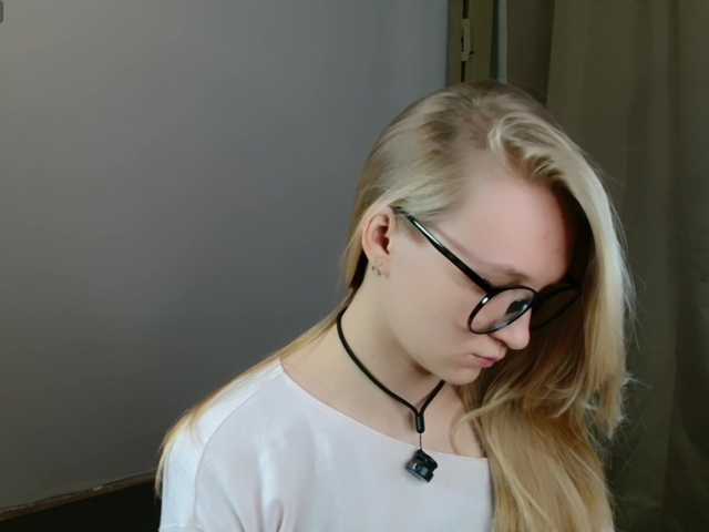 Alex-7595's BongaCams show and profile