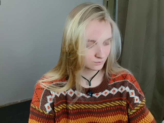 Alex-7595's BongaCams show and profile