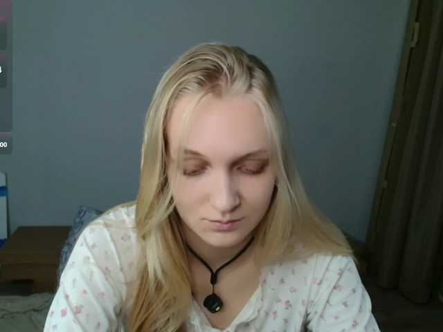 Alex-7595 live cam on BongaCams