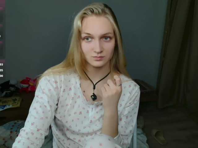 Alex-7595 live cam on BongaCams