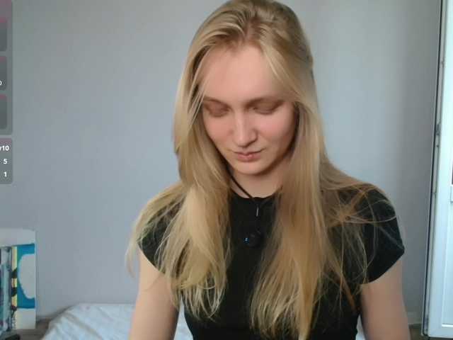 Alex-7595 live cam on BongaCams