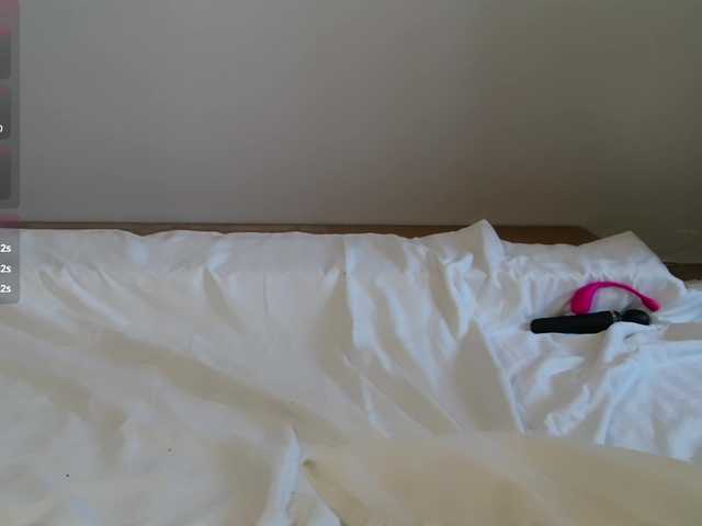 Alex-7595 live cam on BongaCams