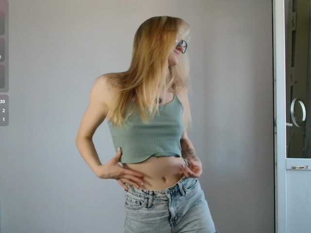 Alex-7595 live cam on BongaCams