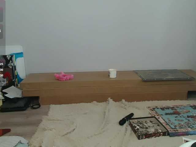 Alex-7595 live cam on BongaCams