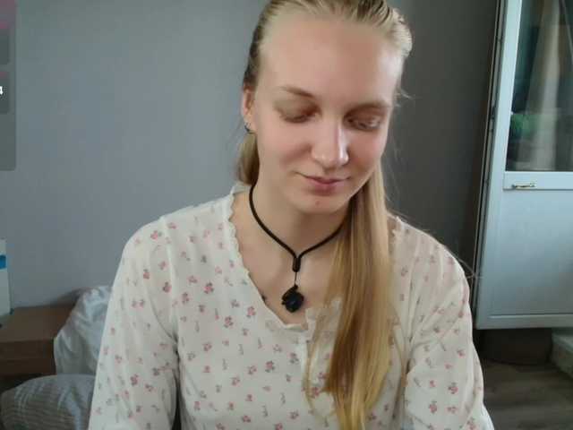 Alex-7595 live cam on BongaCams