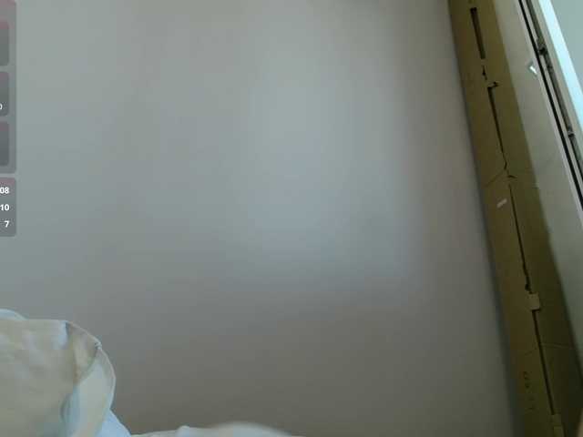 Alex-7595 live cam on BongaCams
