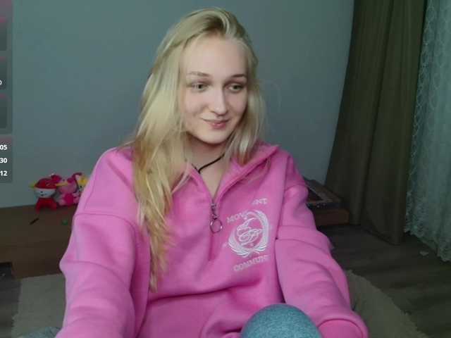 Alex-7595 live cam on BongaCams