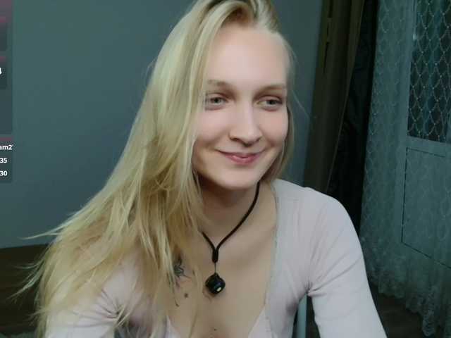 Alex-7595 live cam on BongaCams