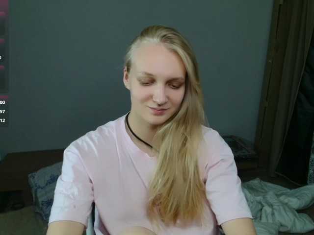 Alex-7595 live cam on BongaCams